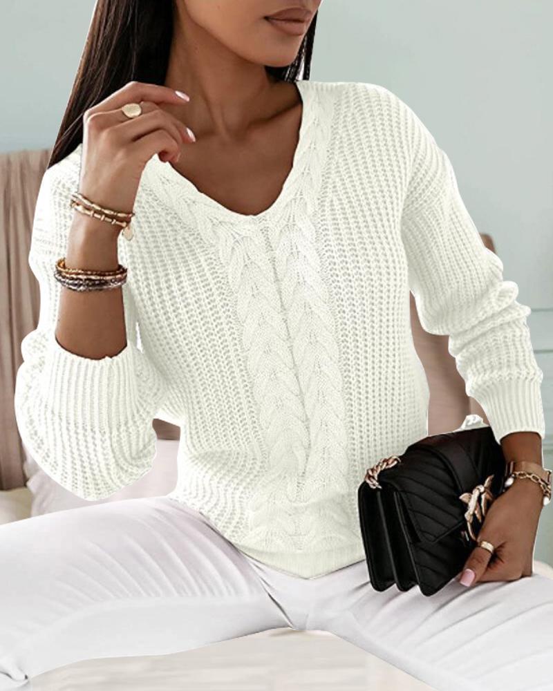 

Long Sleeve Cable Knit Sweater, White