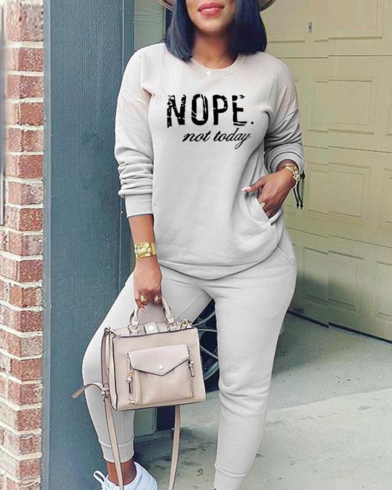 

Letter Print Round Neck Top & Pants Set, Gray
