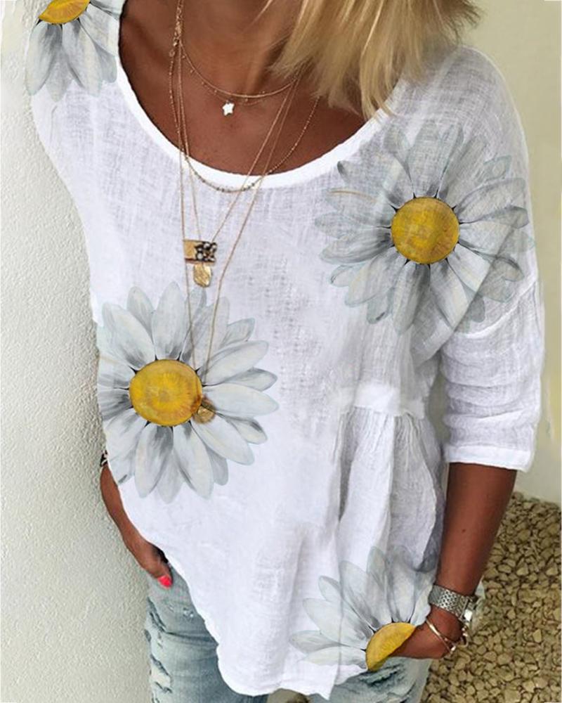 

Daisy Print Short Sleeve Casual T-shirt, White