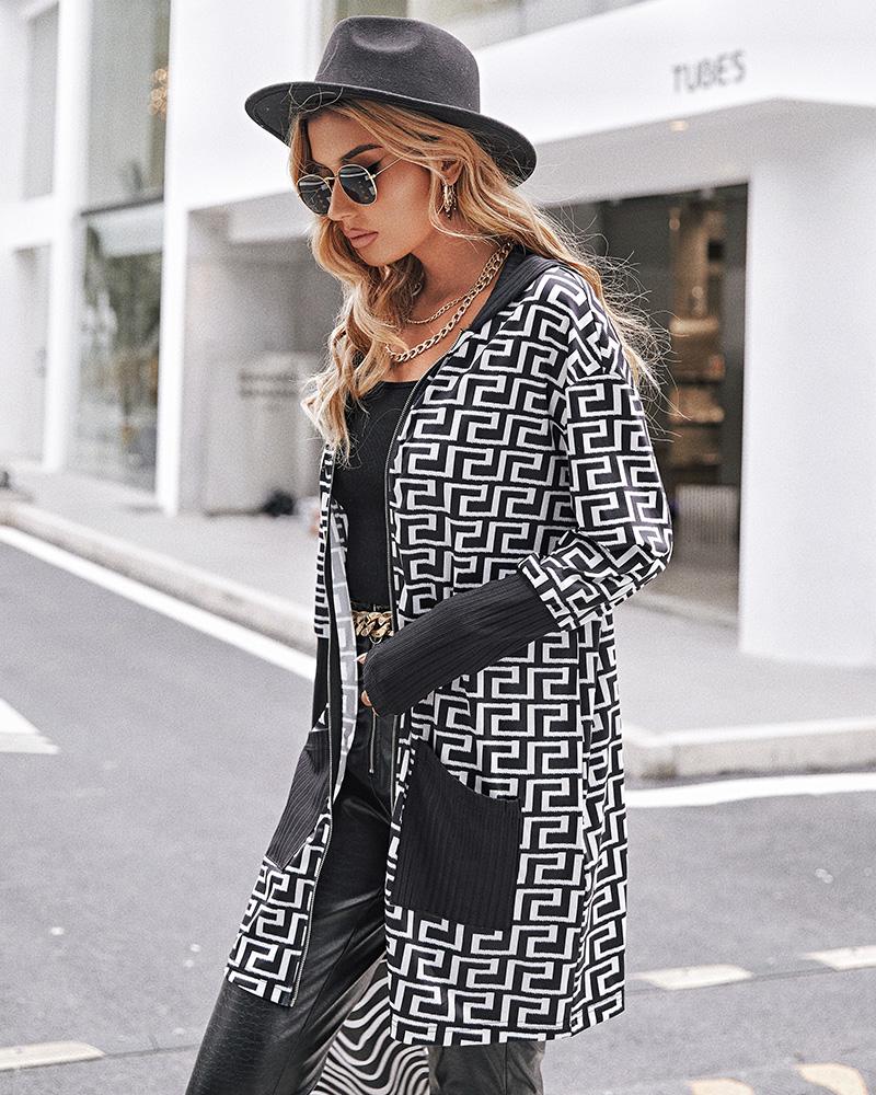 

Geometric Print Patch Pocket Zip Up Hooded Coat, Black&white