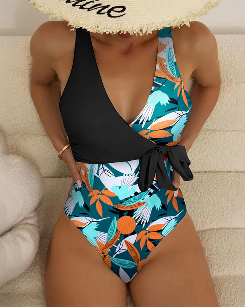 

Plants Print Tied Detail One-Piece Swimsuit, Black
