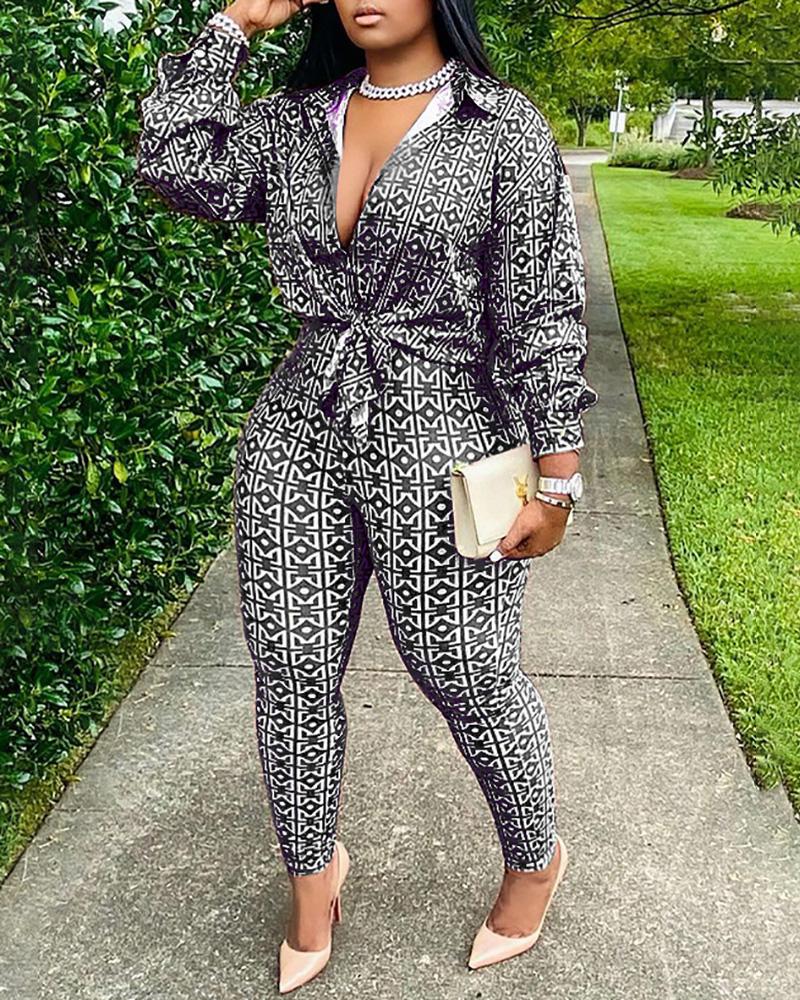 

Plus Size Geo Pattern Shirt & High Waist Pants Set, Black