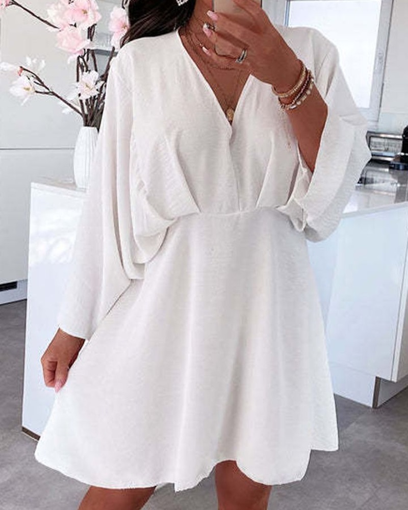 

Ruced Batwing Sleeve Casual Dress, White