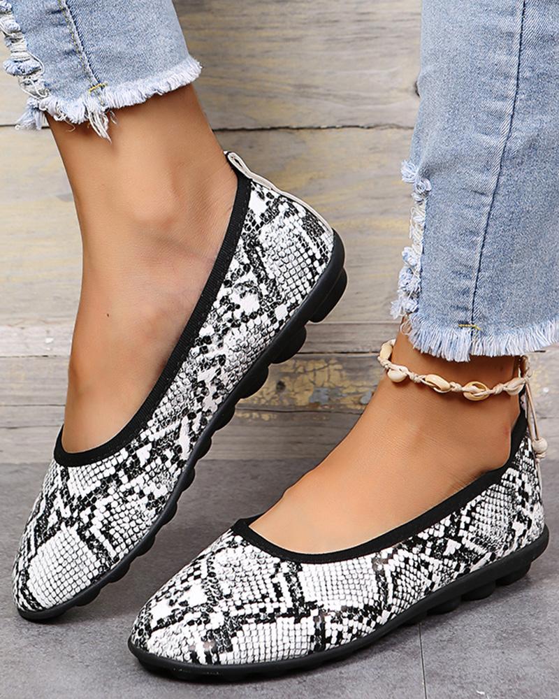 

Snakeskin Contrast Binding Work Loafers