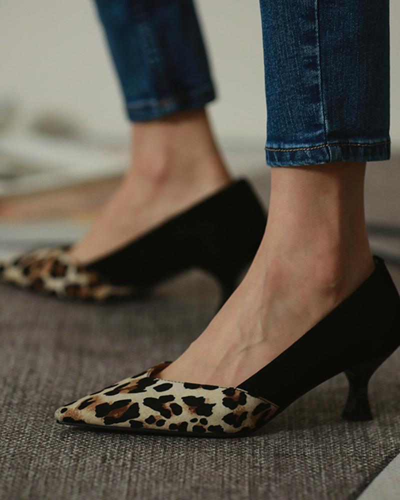 

Pointed Toe Cheetah Print Suede Patch Heels, Black