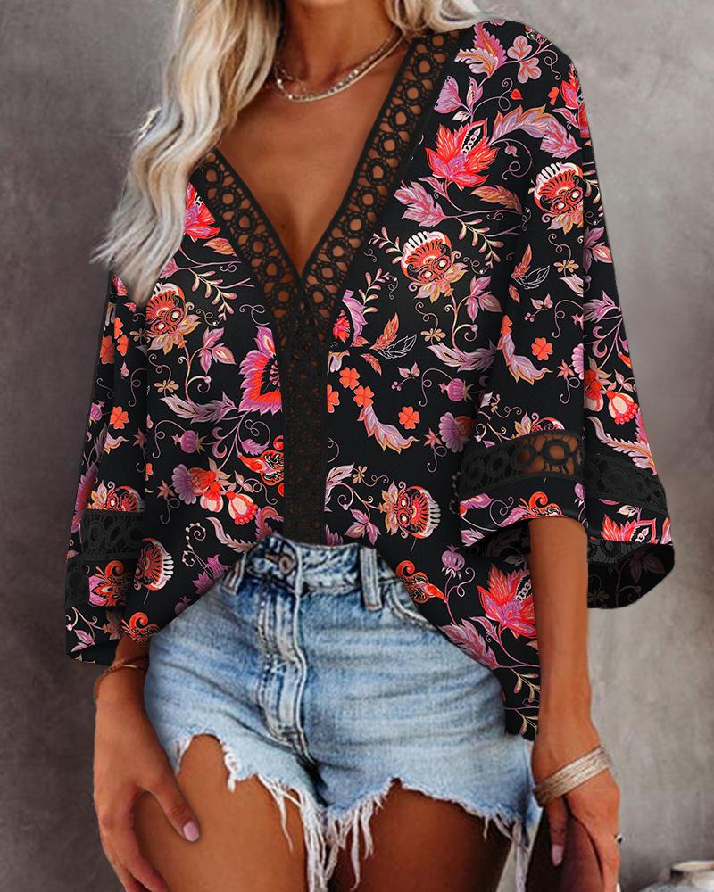 

Floral Print Bell Sleeve Lace Trim Top, Black