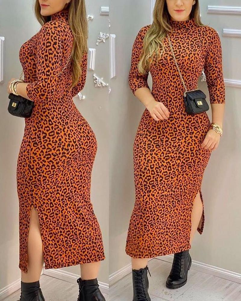 

Leopard Print Split Hem Skinny Dress