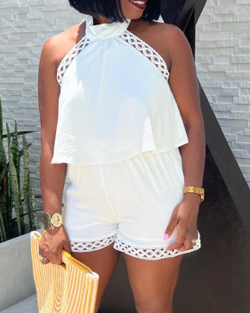 

Contrast Lace Halter Backless Top & Shorts Set, White