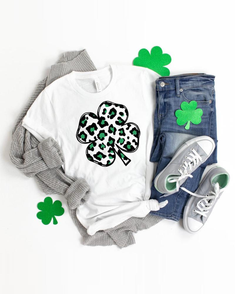

St. Patrick' Day Leopard Clover Print Casual T-shirt, White