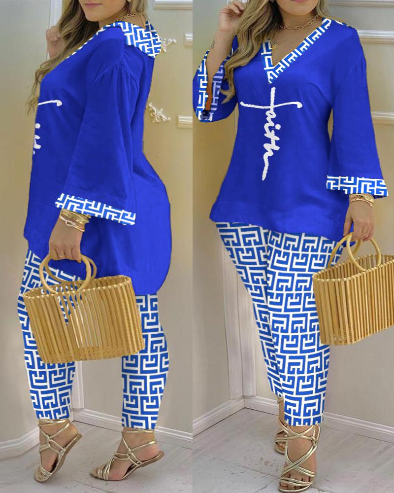 

Plus Size Faith Geometric Print Bell Sleeve Top & Pants Set, Blue