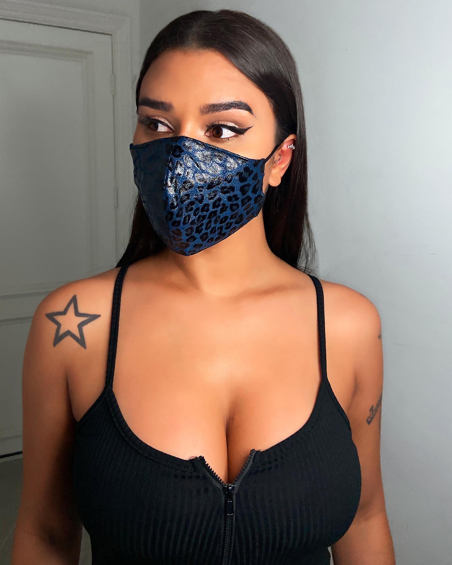 

Cheetah Print Breathable Ear Loop Mouth Mask Reusable, Purplish blue