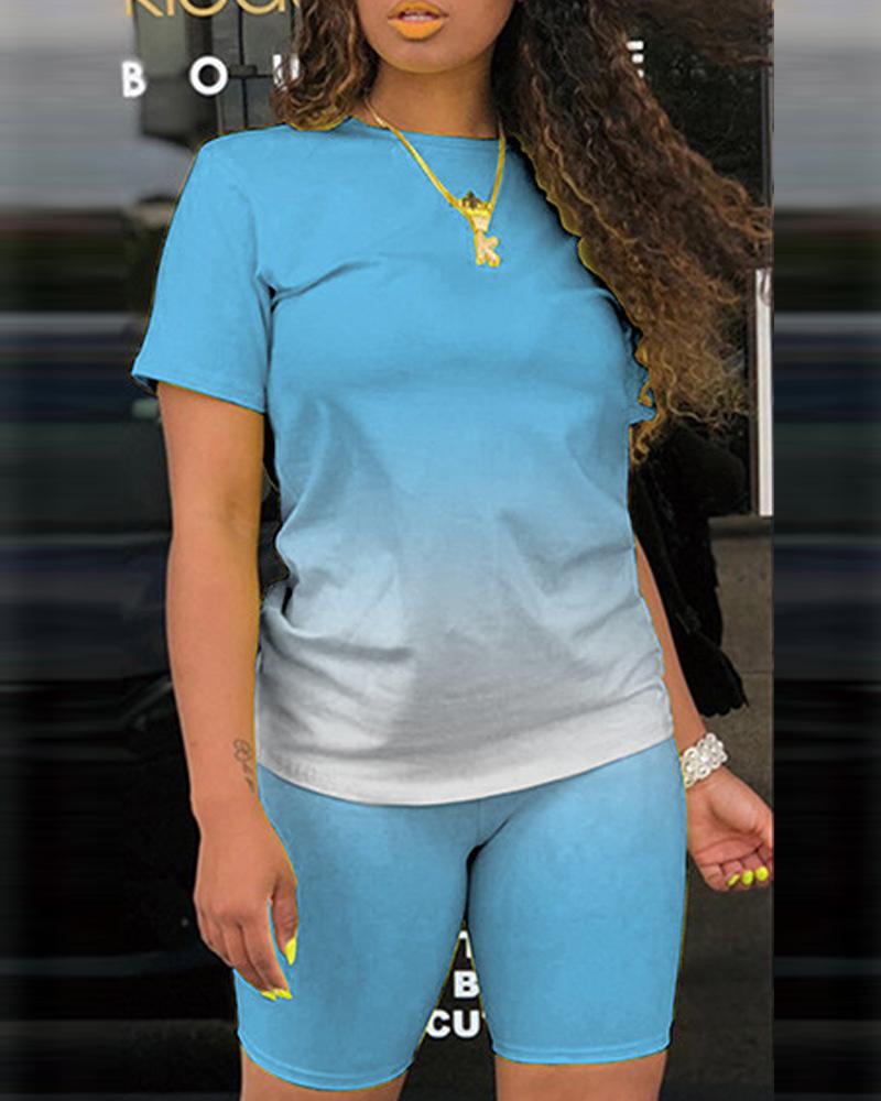 

Plus Size Ombre Casual Top & Shorts Set, Lighted blue