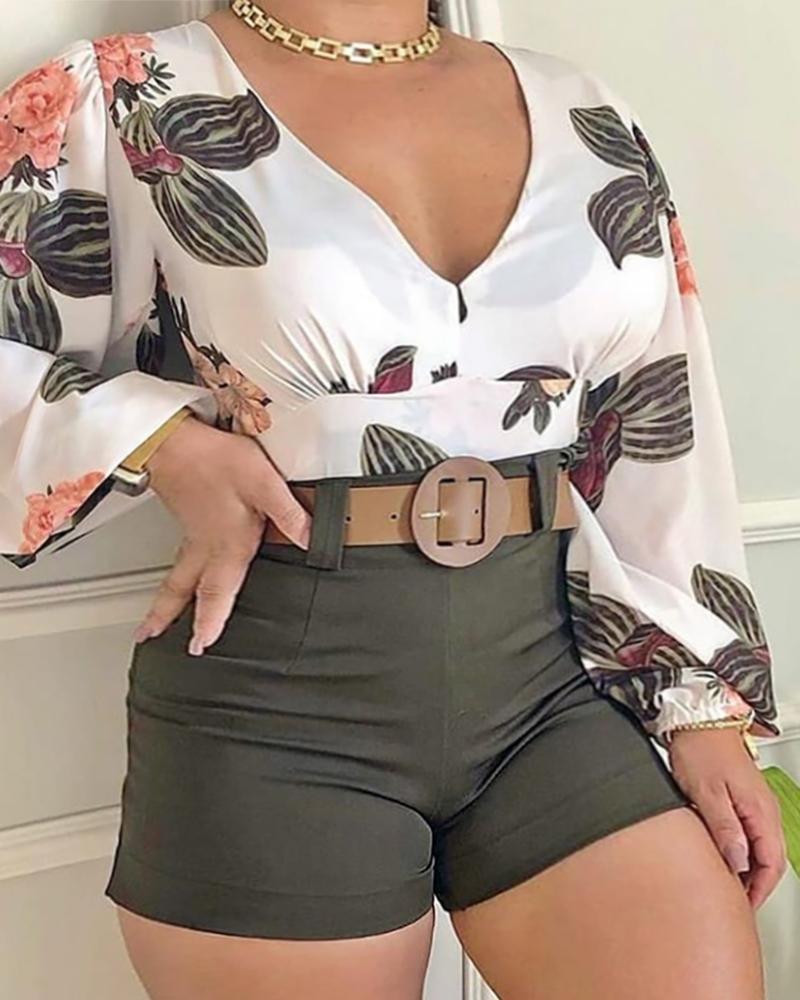 

Plus Size Plants Print Lantern Sleeve Top & Shorts Set, Dark green