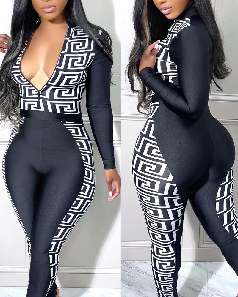 

Geo Print Zip Front Long Sleeve Jumpsuit, Black