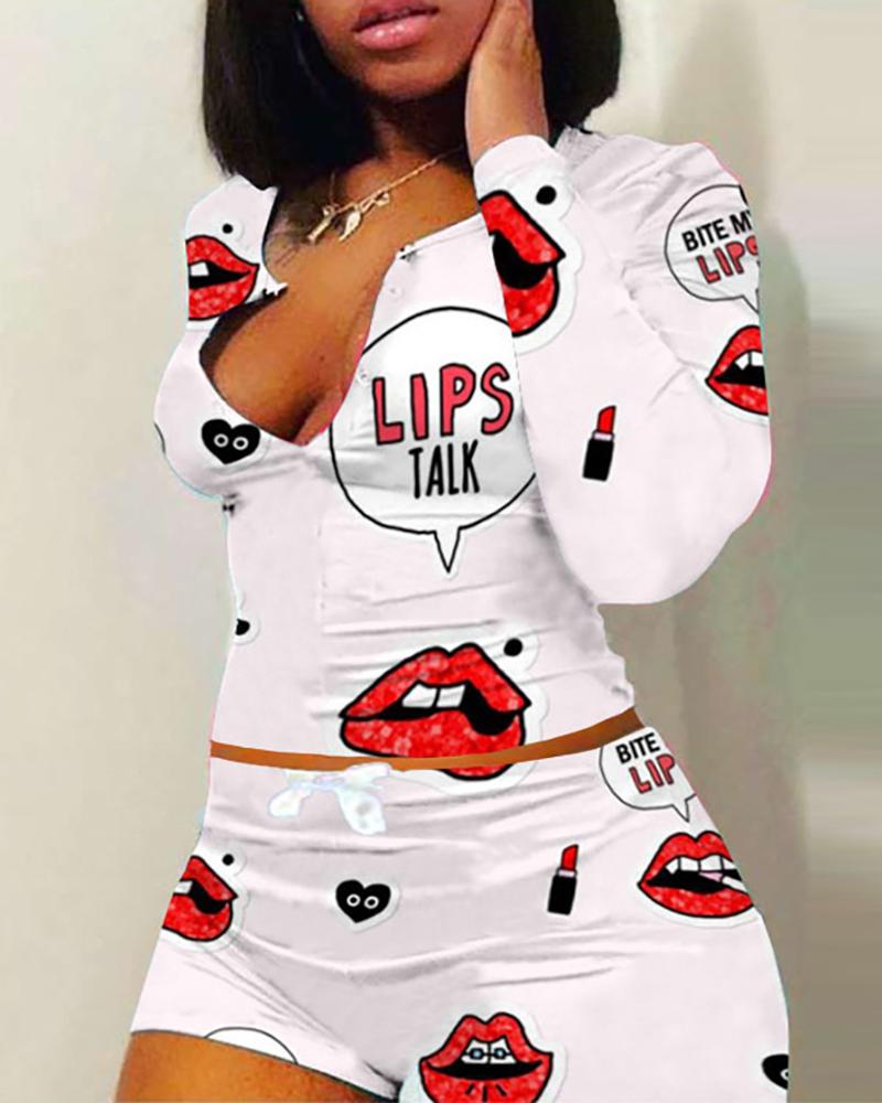 

Butterfly / Lip / Letter Print Buttoned Pajamas Set, Style3