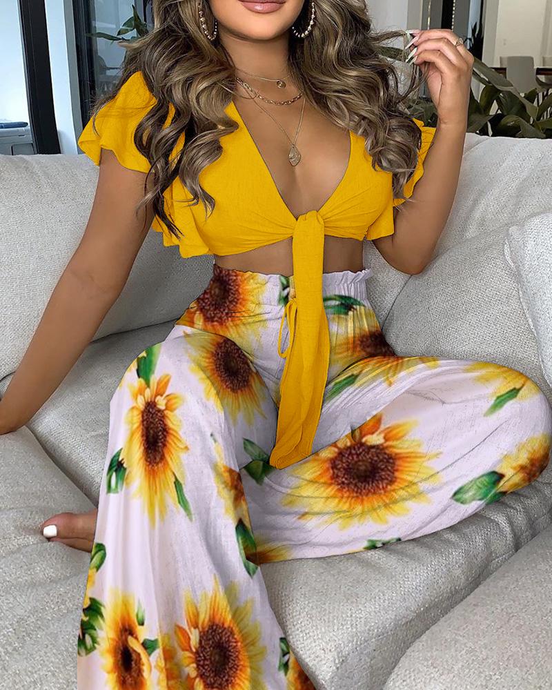 

Plain Ruffles Tie Front Top & Sunflower Print Pants Set, Yellow