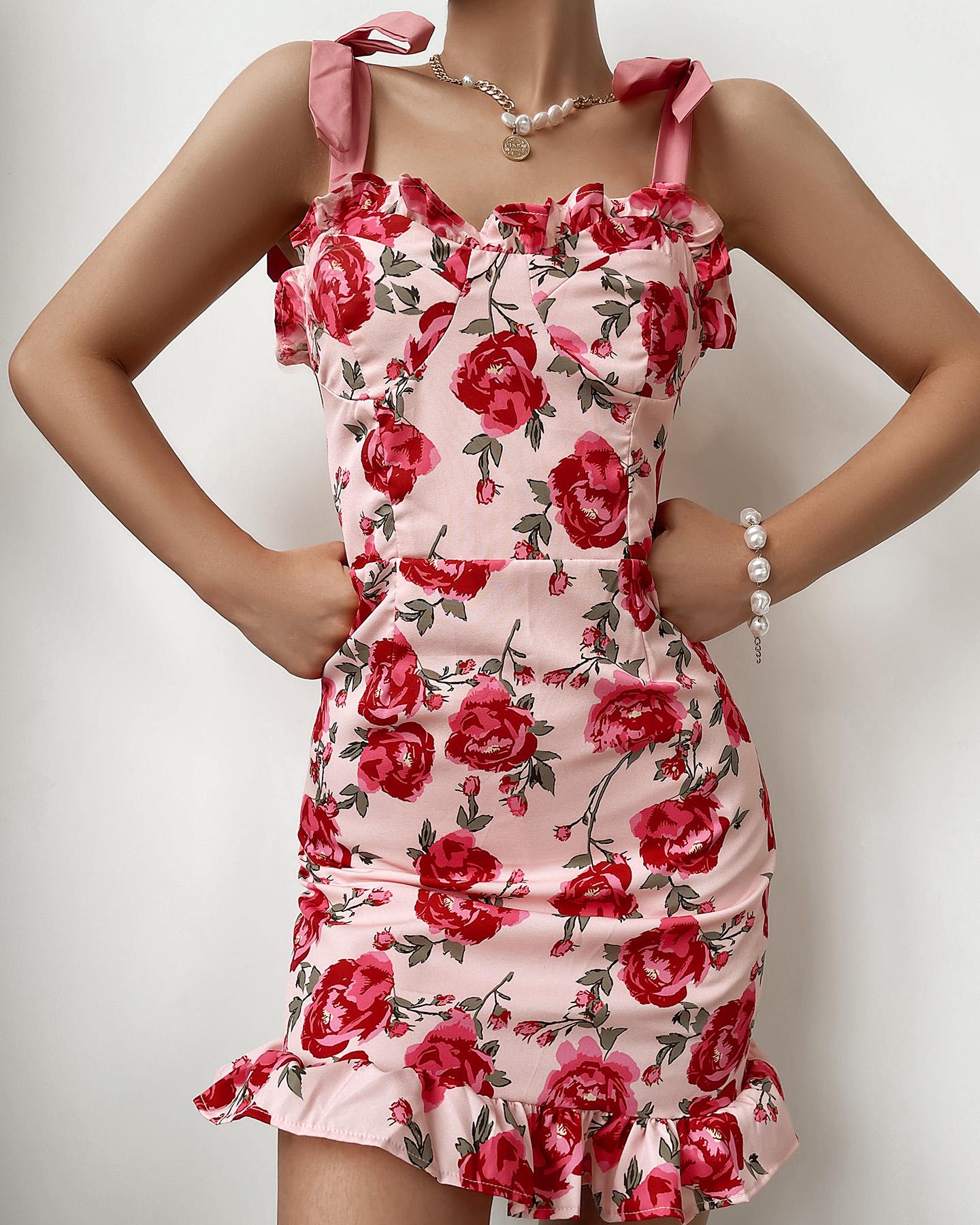 

Frill Hem Ruffles Shirred Rose Print Dress, Pink