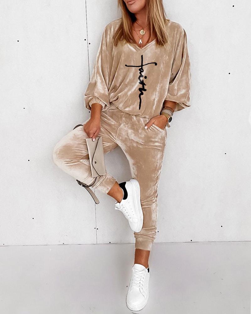 

Letter Print Velvet Lantern Sleeve Top & Pants Set, Khaki