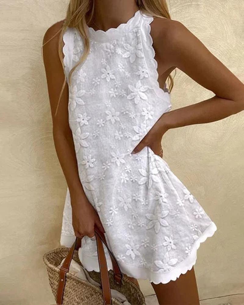 

Embroidery Floral Scallop Trim Sleeveless Casual Dress, White