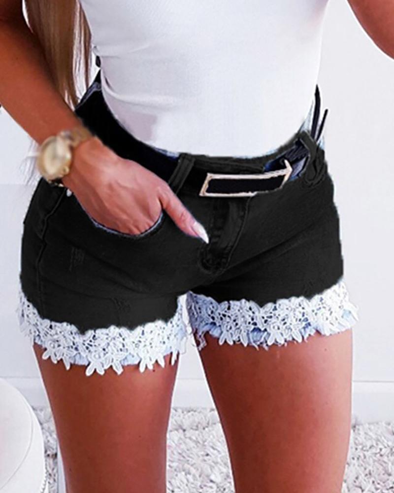 

Crochet Lace Pockets Denim Shorts, Black