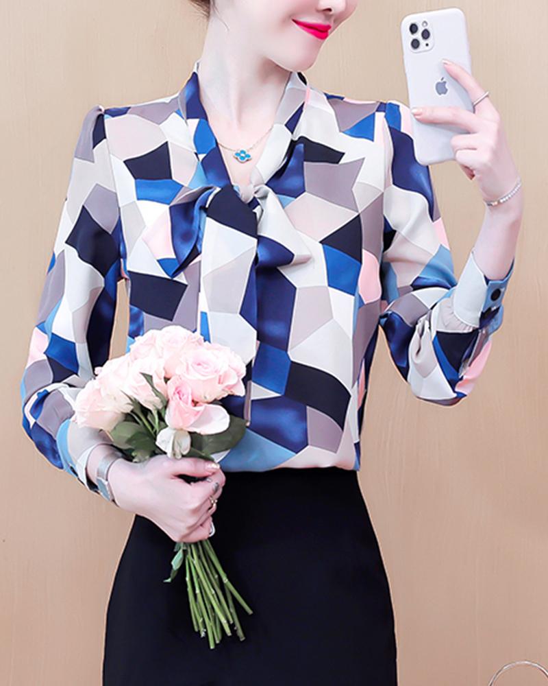 

Color Block Long Sleeve Chiffon Shirt, Blue
