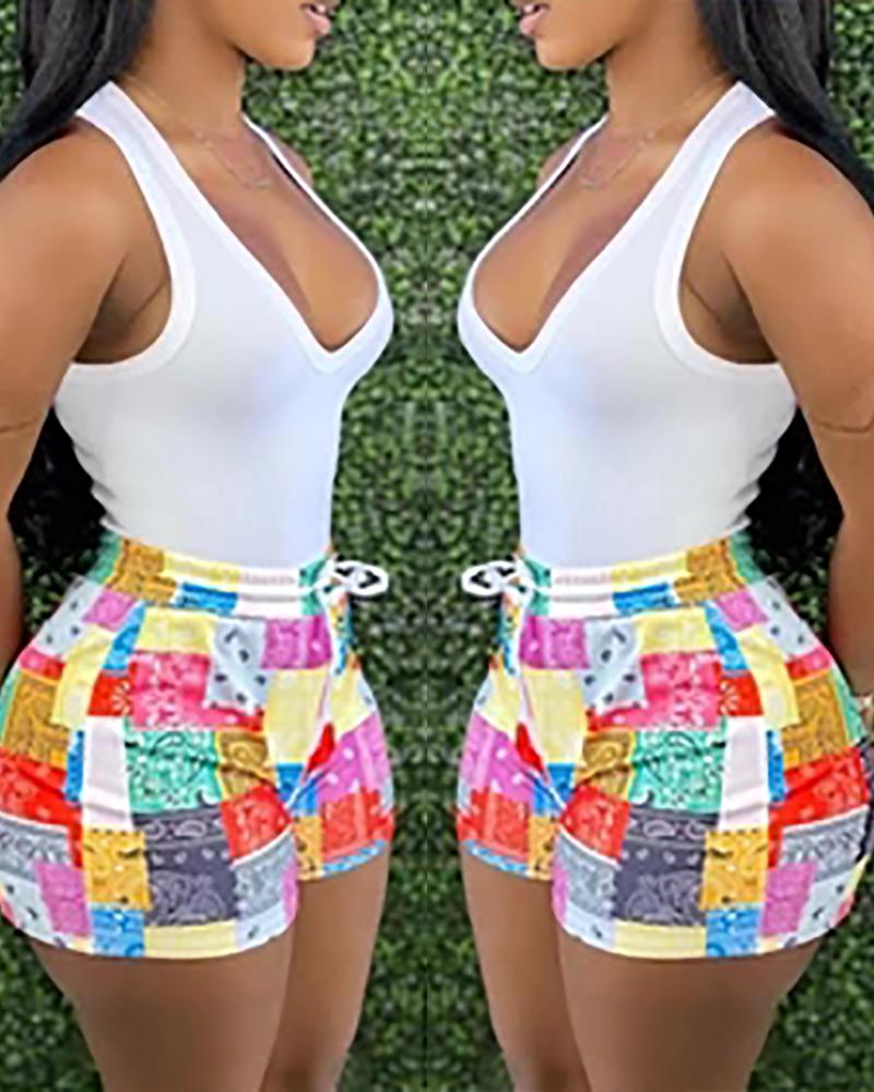 

Tank Top & Paisley Print Shorts Set, White