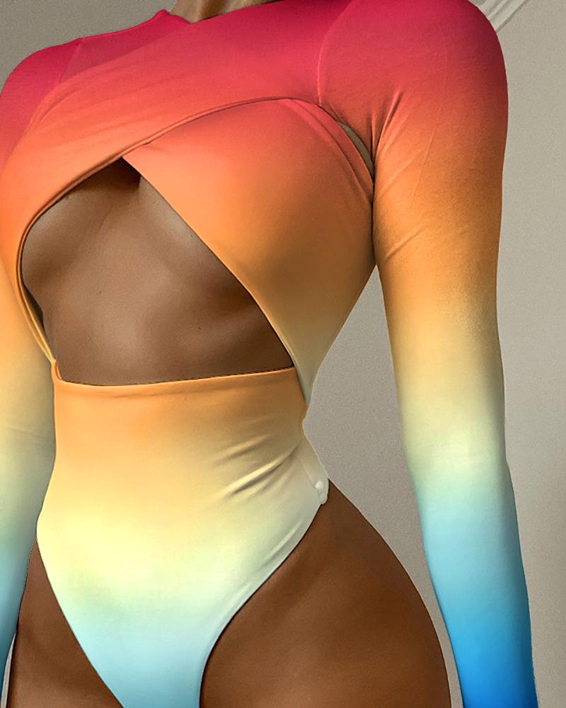 

Ombre Colorblock Cross Front Cutout Long Sleeve Skinny Bodysuit, Multicolor