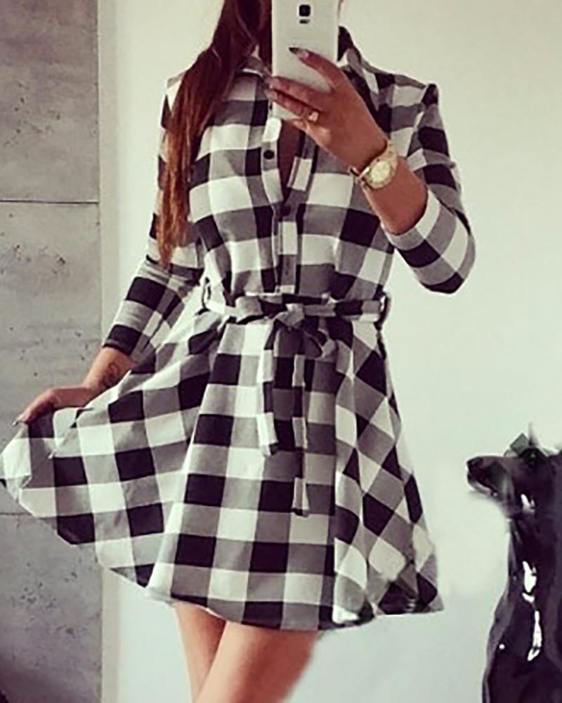 

Button Design Ruffles Hem Plaid Shirt Dress, White