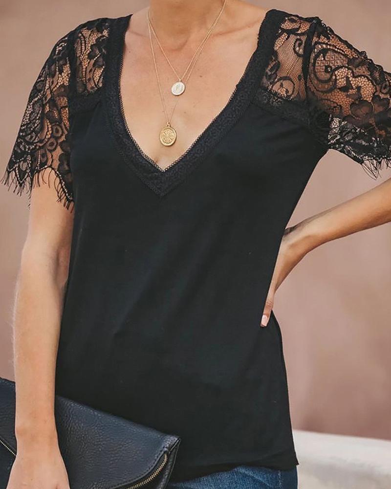 

Contrast Lace V-Neck Short Sleeve T-shirt, Black