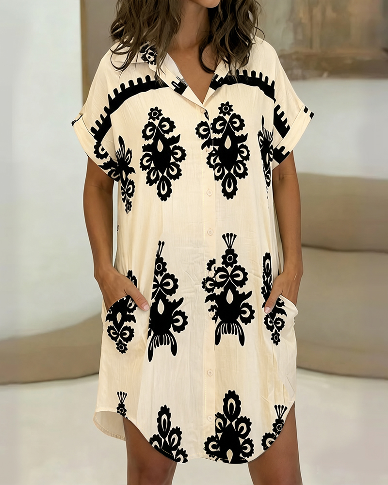 

Robe-chemise boutonnée à imprimé baroque vintage, col rabattu, poignets roulés, ourlet arrondi, style décontracté, idéale pour les vacances, avec poches., Apricot