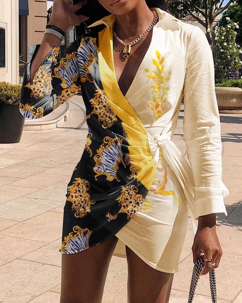 

Long Sleeve Graphic Print Twist Shirt Dress, Apricot