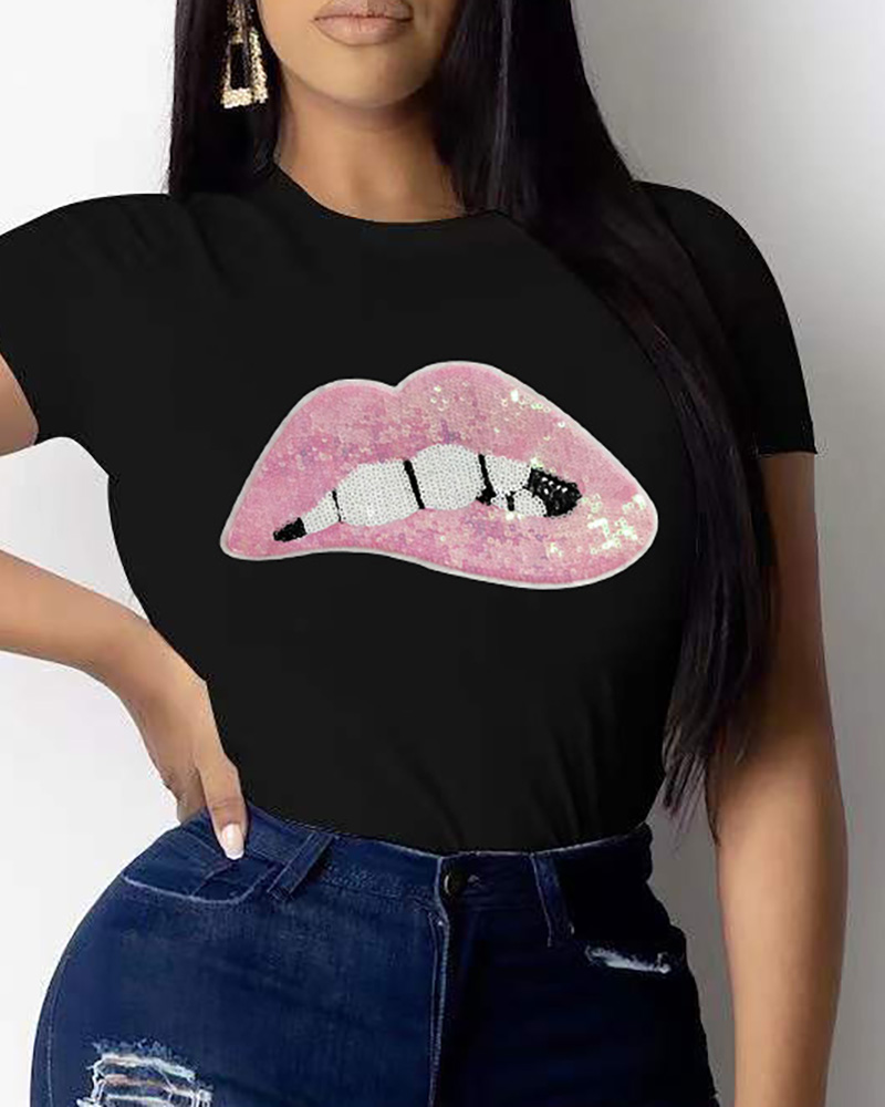 

Short Sleeve Sequins Lip Pattern T-shirt, Black