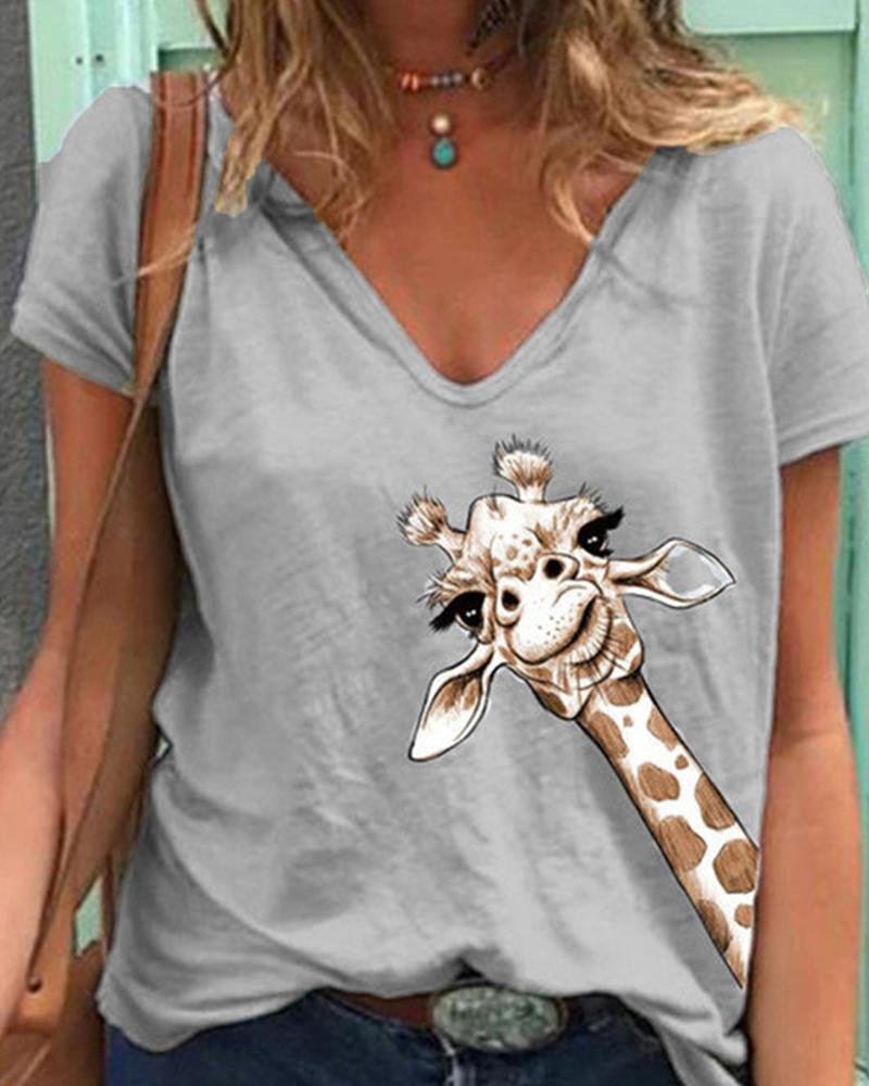 

Giraffe Print Short Sleeve T-shirts, Gray