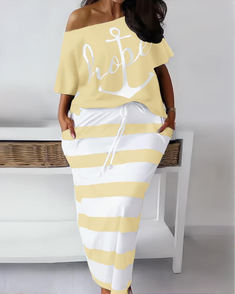 

Plus Size Anchor Letter Print Top & Striped Skirt Set, Apricot