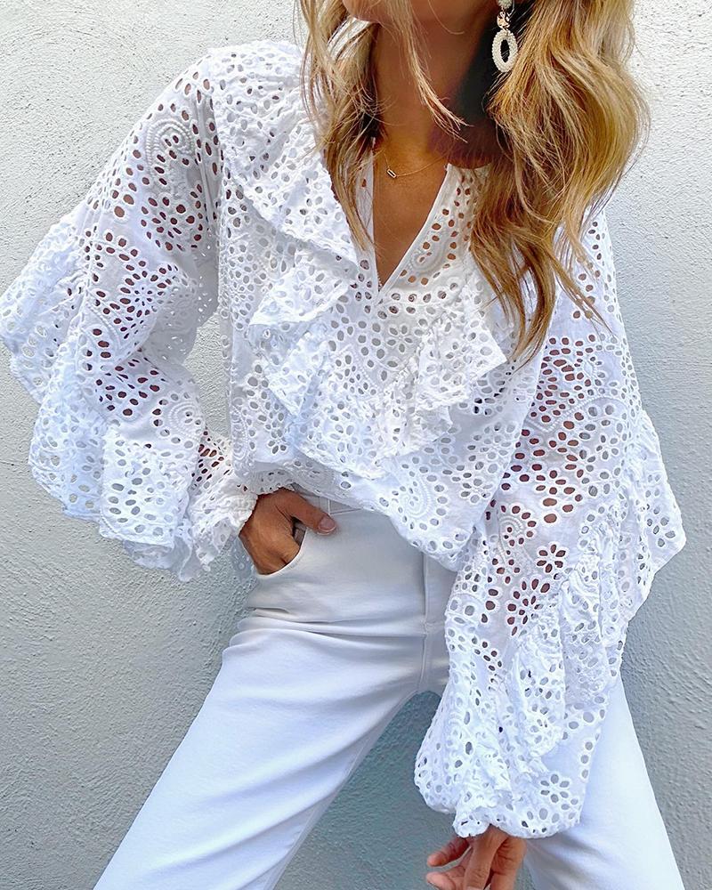 

Top con dobladillo con volantes y bordado de ojales, White