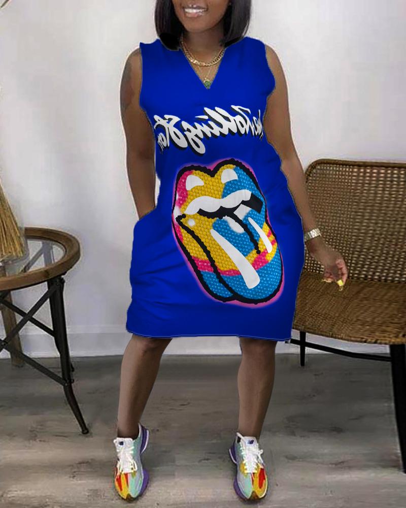 

Print Letter & Figure Print Pocket Design Dress, Blue
