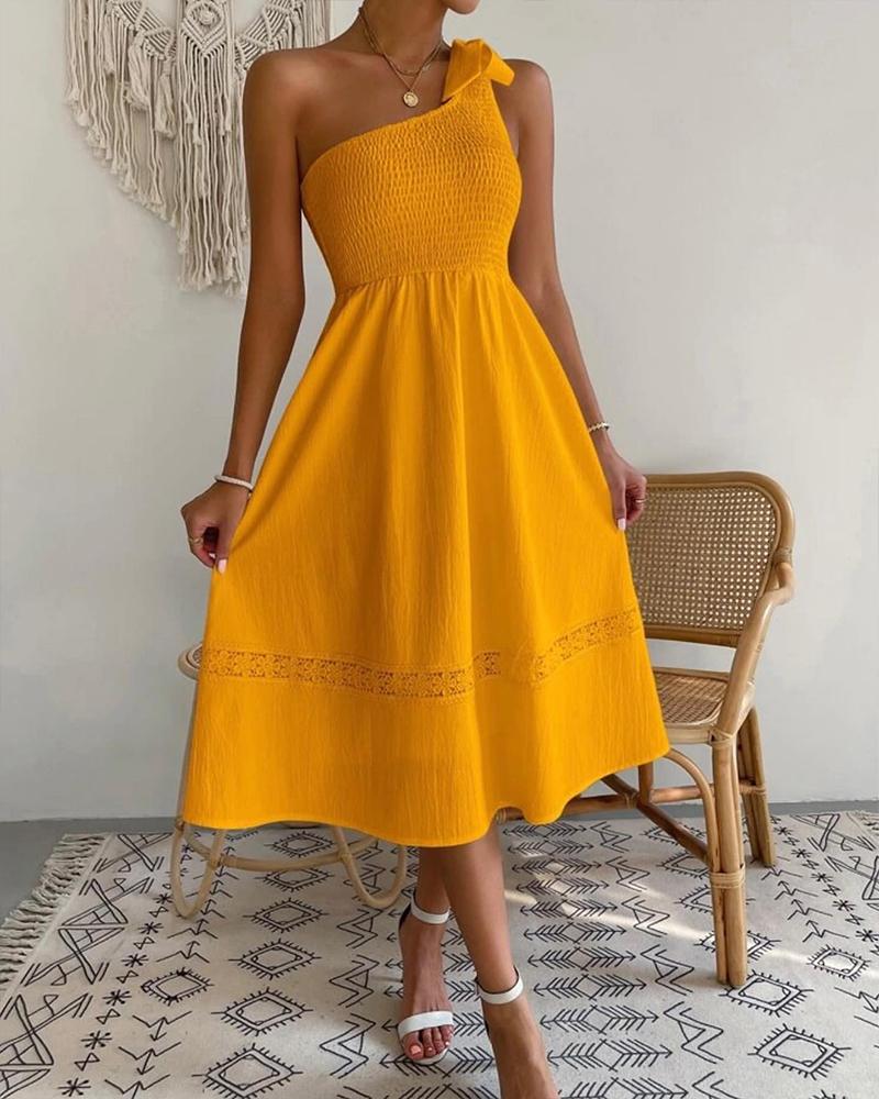 

One Shoulder Contrast Lace Shirred Dress, Yellow