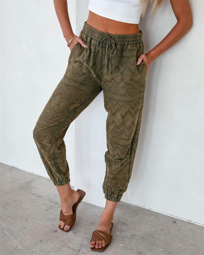 

Eyelet Embroidery Drawstring Cuffed Pants, Army green