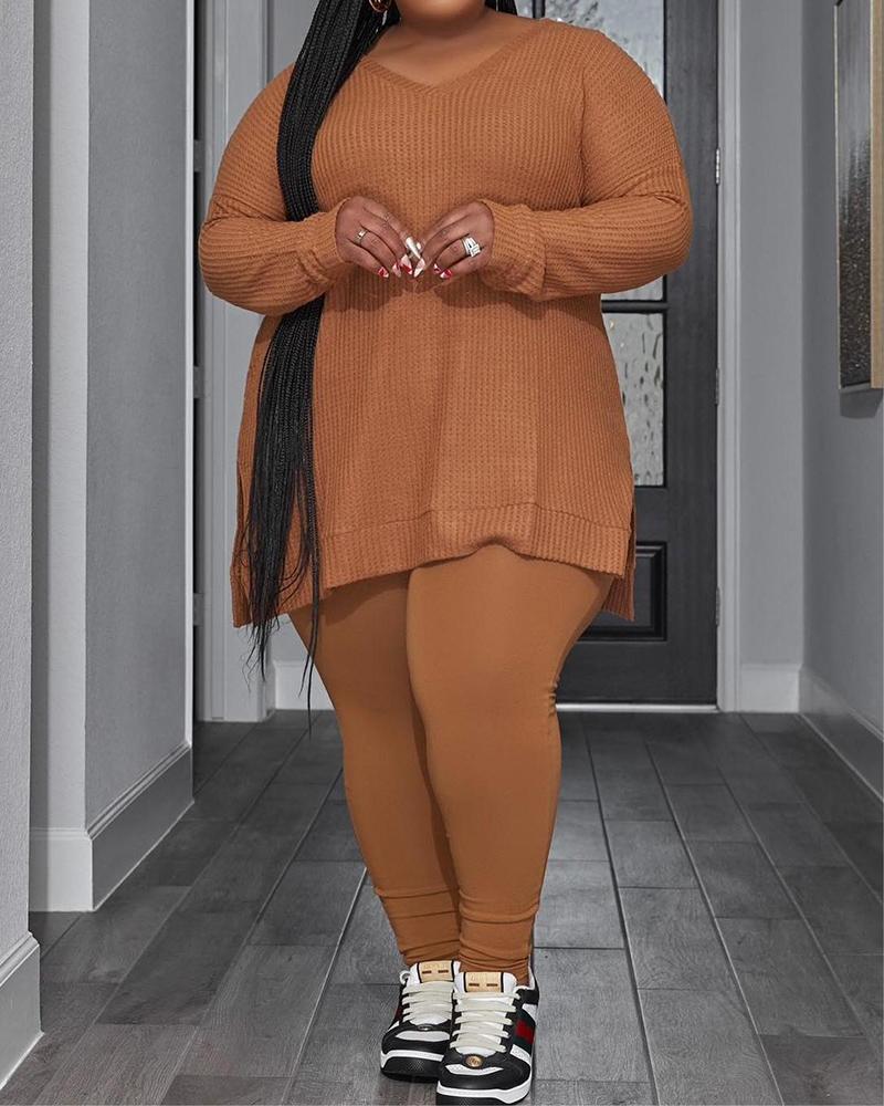 

Plus Size V-Neck Long Sleeve Slit Ribbed Top & Pants Set, Brown