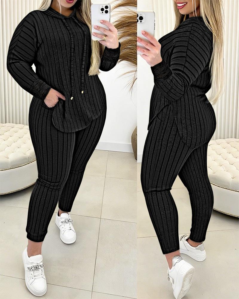 

Conjunto plus size de 2 peças, moletom listrado com cordão, detalhe de renda, bainha assimétrica, blusa e calça slim fit, conjunto casual canelado escovado, Black