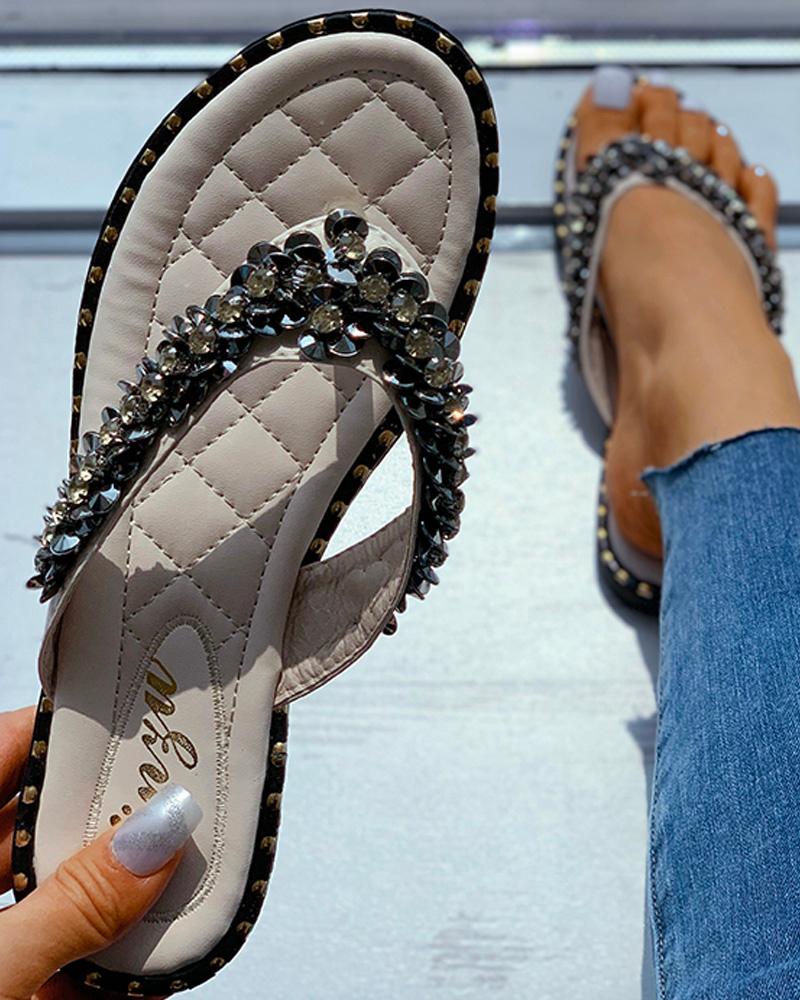 

Studded Toe Post Flat Sandals, Beige