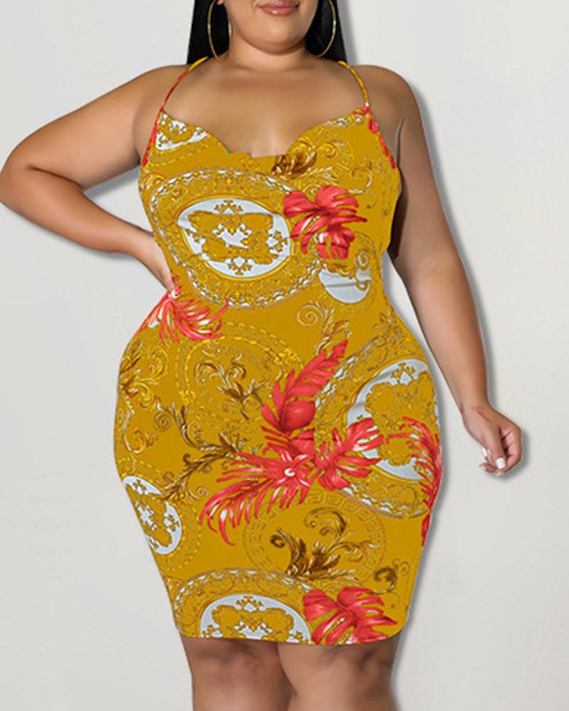 

Plus Size Baroque Print Crisscross Backless Bodycon Dress, Yellow