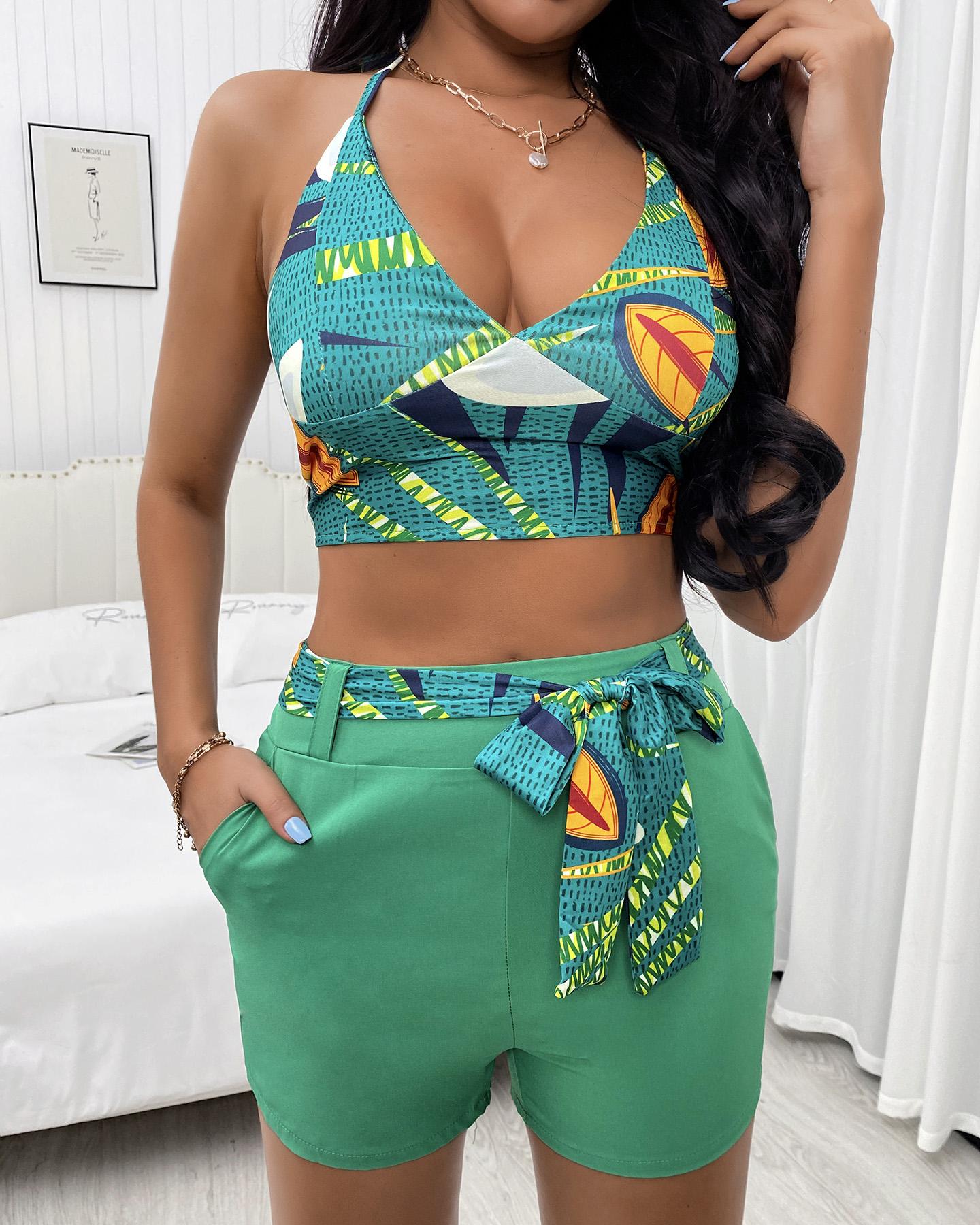 

Floral Print Deep V Neck Sleeveless Top & Shorts Set With Belt, Green