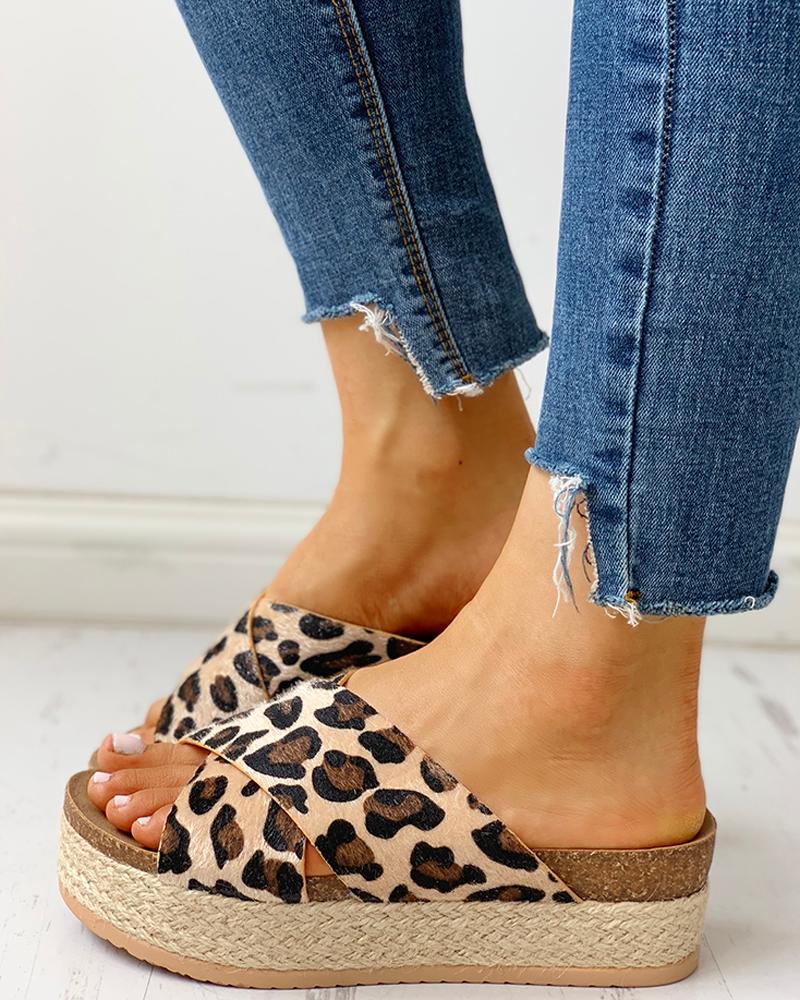 

Crisscross Design Espadrille Platform Sandals, Leopard