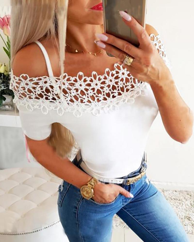 

Cold Shoulder Hollow Out Trim T-shirt, White