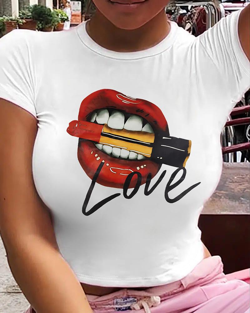 

Plus Size Lip Letter Print Short Sleeve Casual T-shirt, White