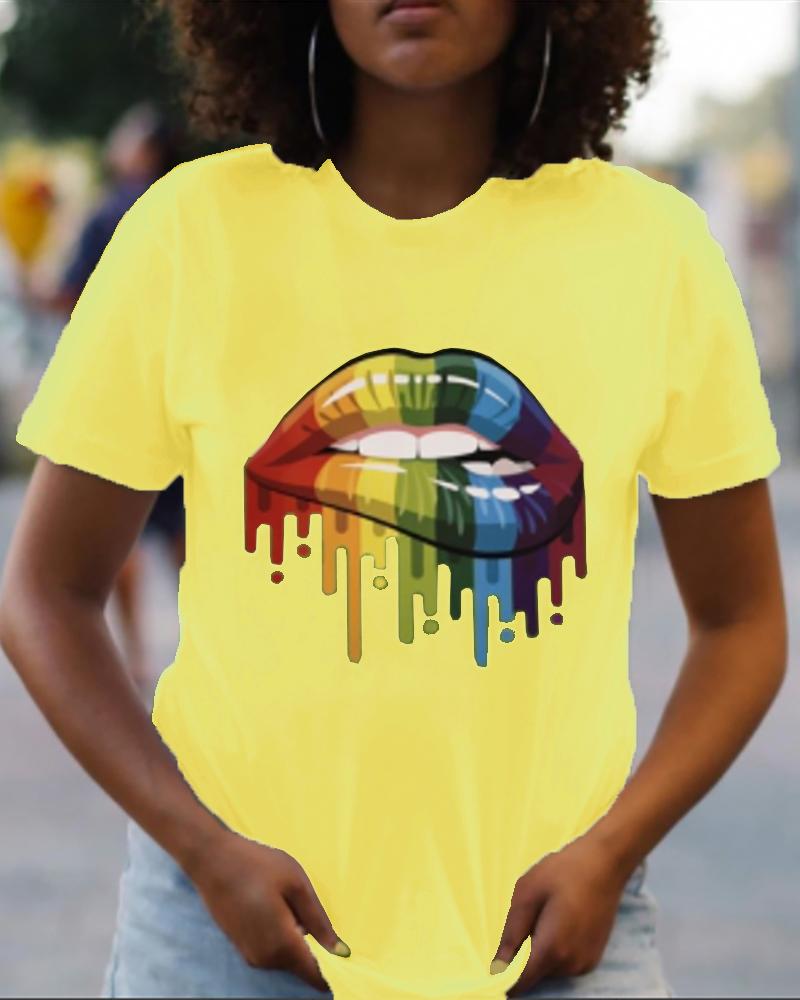 

Lip Print Colorblock Short Sleeve Casual T-shirt, Yellow