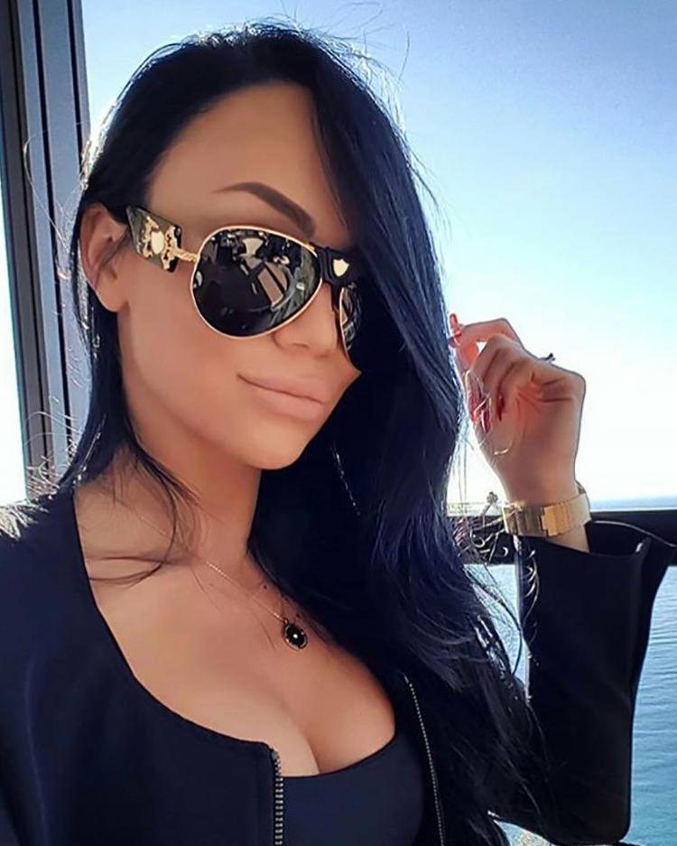 

1Pair Fashion Gradient Mirror Ultraviolet Sunglasses, Black