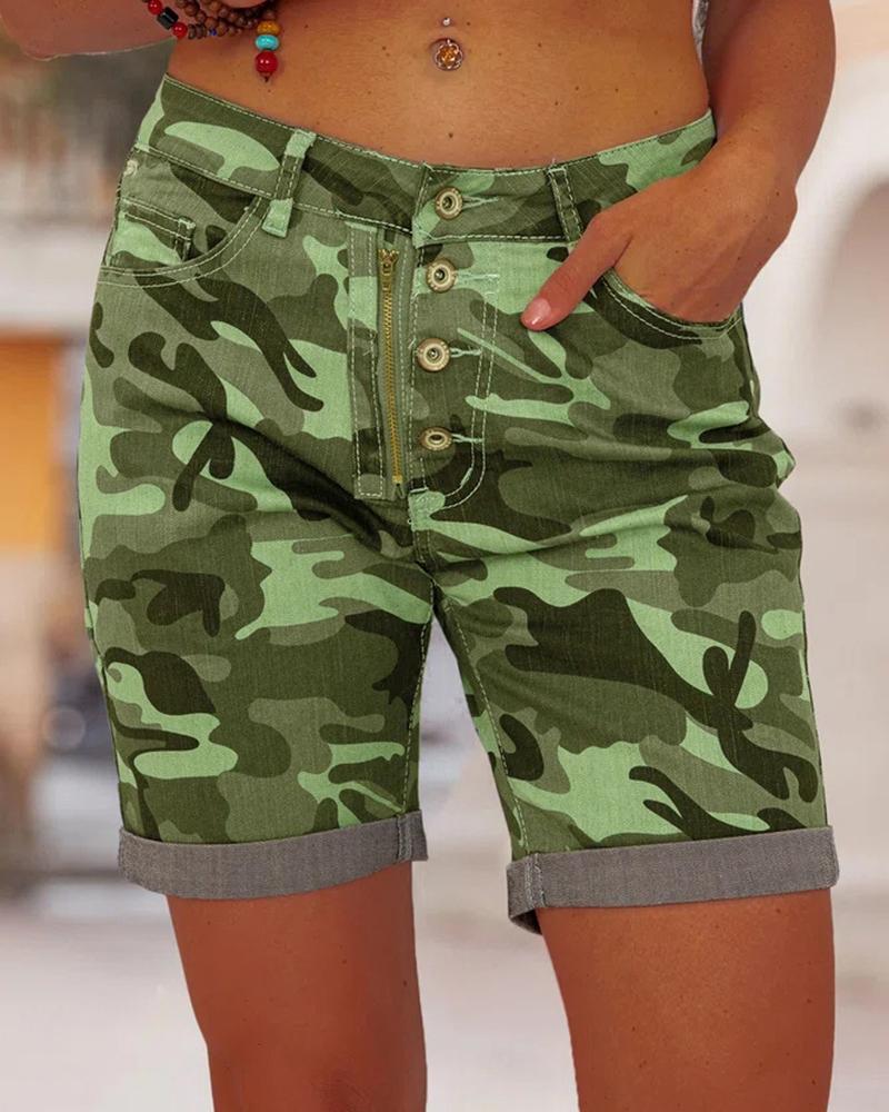 

Camouflage Print Buttoned Denim Shorts, Green