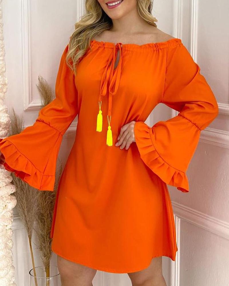 

Off Shoulder Tassel Design Bell Sleeve Dress, Orange
